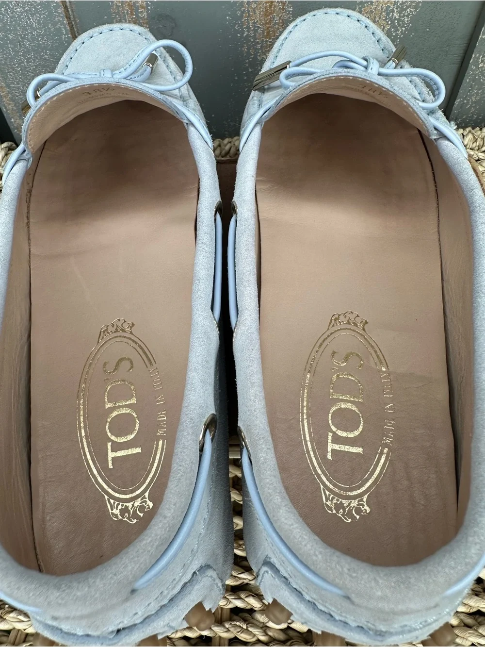 TOD'S Gommino Suede Bow Driving Loafer Light Blue Sz 38.5